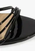 Inez Patent Leather Sandal(5,Black)