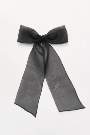 OVERSIZED ORGANZA BOW