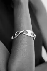18k Gold Grandfather Chain Bracelet