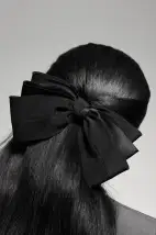 CLASSIC SILK BOW