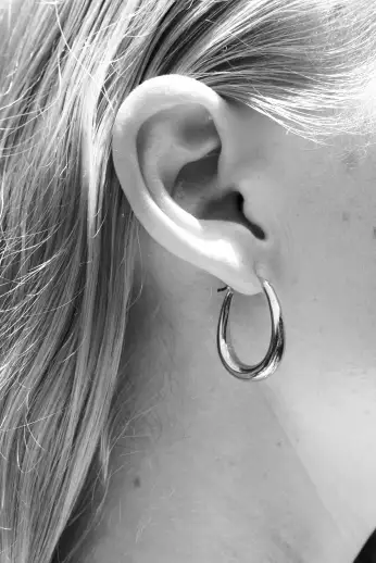 TINY EGG HOOPS(STERLING SILVER)