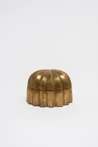 BRONZE BOX. C. 19TH CENTURY